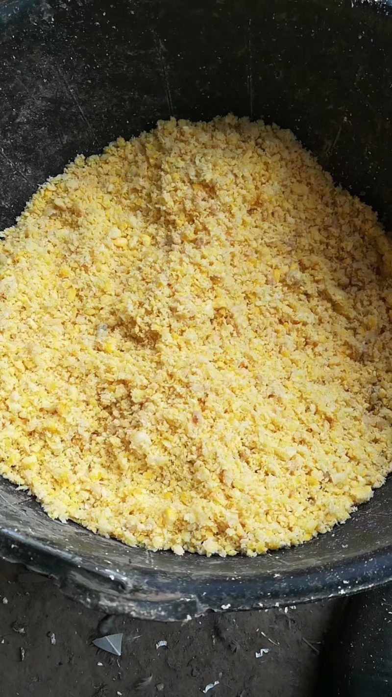 优选大豆胚芽粉，蛋白45.营养价值高，畜禽均可