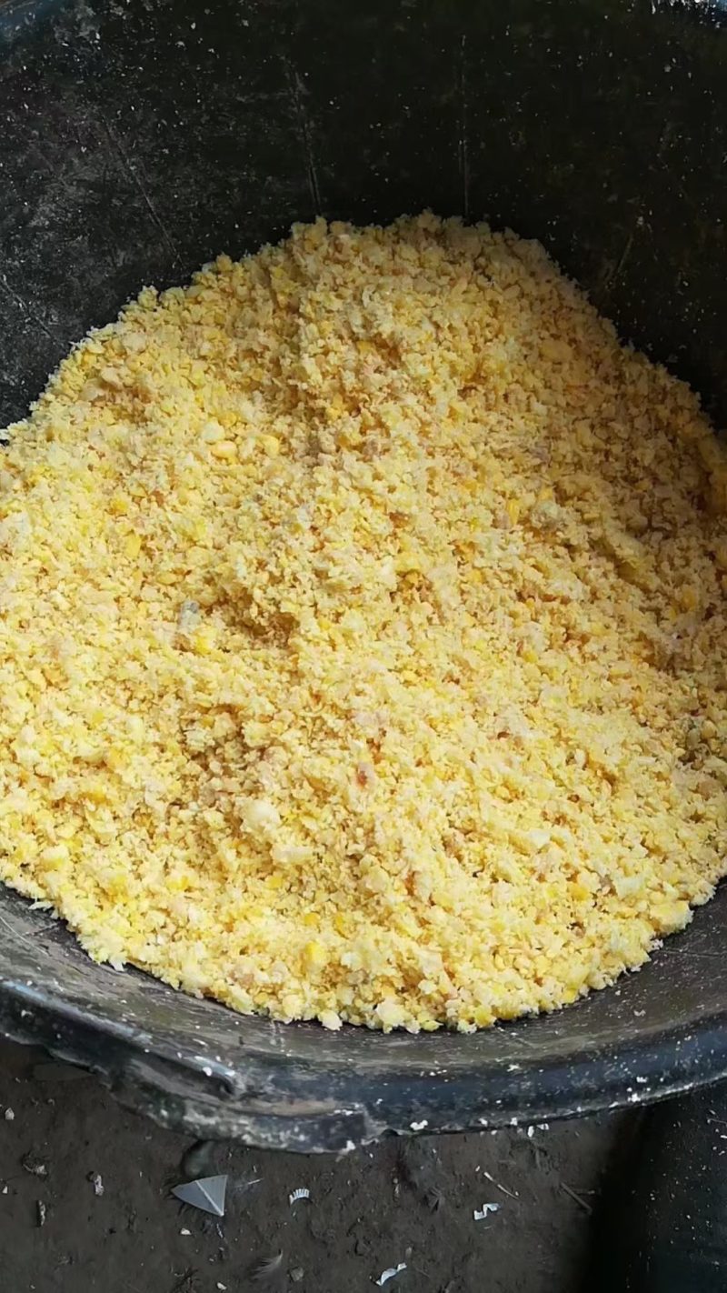 优选大豆胚芽粉，蛋白45.营养价值高，畜禽均可