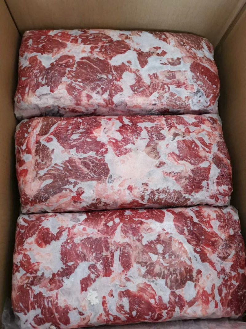 山东牛碎肉纯干牛碎肉量大诚信经营互惠互利欢迎选购