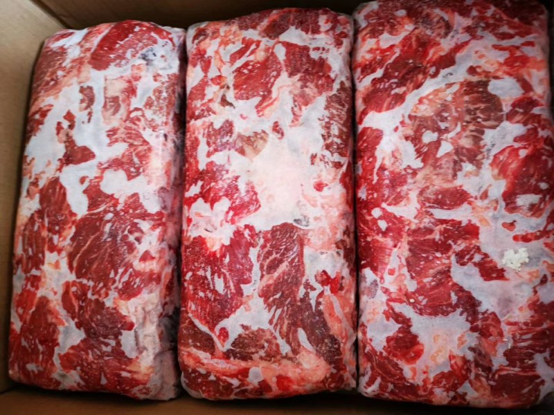 山东牛碎肉纯干牛碎肉量大诚信经营互惠互利欢迎选购