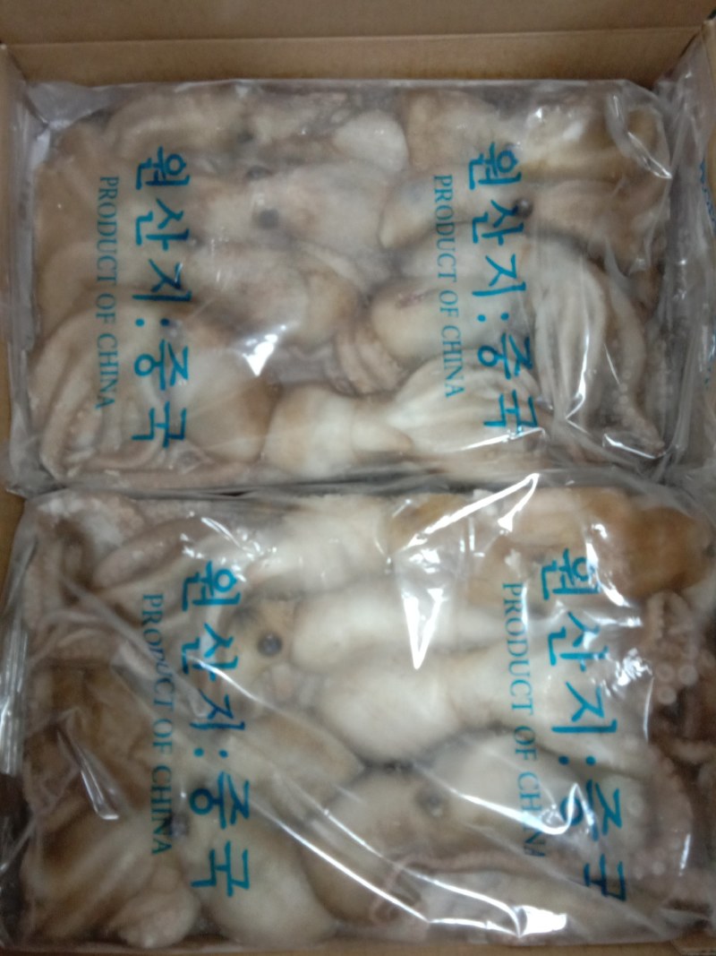 长章鱼质量好价格低，肉质劲道质量杠杠的滴，一手货源欢迎订
