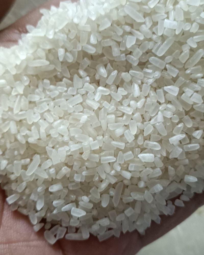 湖南碎米煮酒饲料养鸡鸭鹅毛碎精碎货源充足量大从优