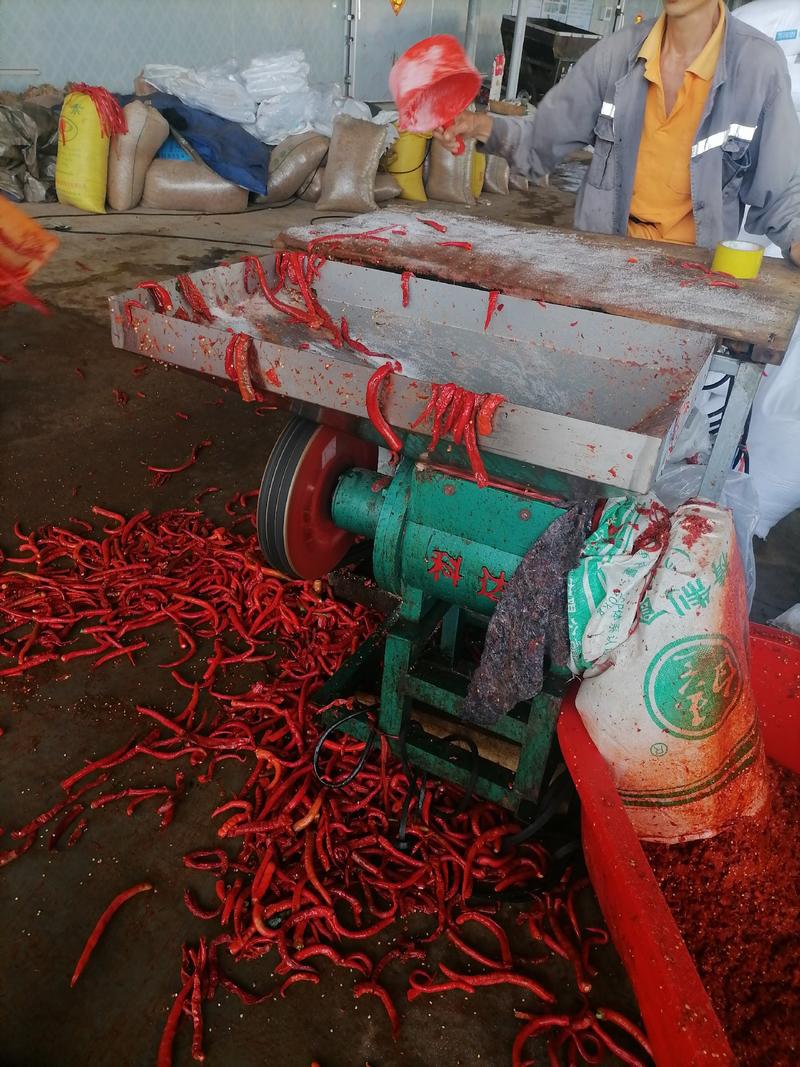 红辣椒厂货大量出货，可做剁椒，泡椒，酸辣椒，辣椒酱