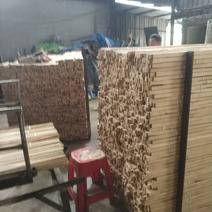 常年供应各种规格竹条地板条尺寸标准碳化烘干发货，欢迎咨询