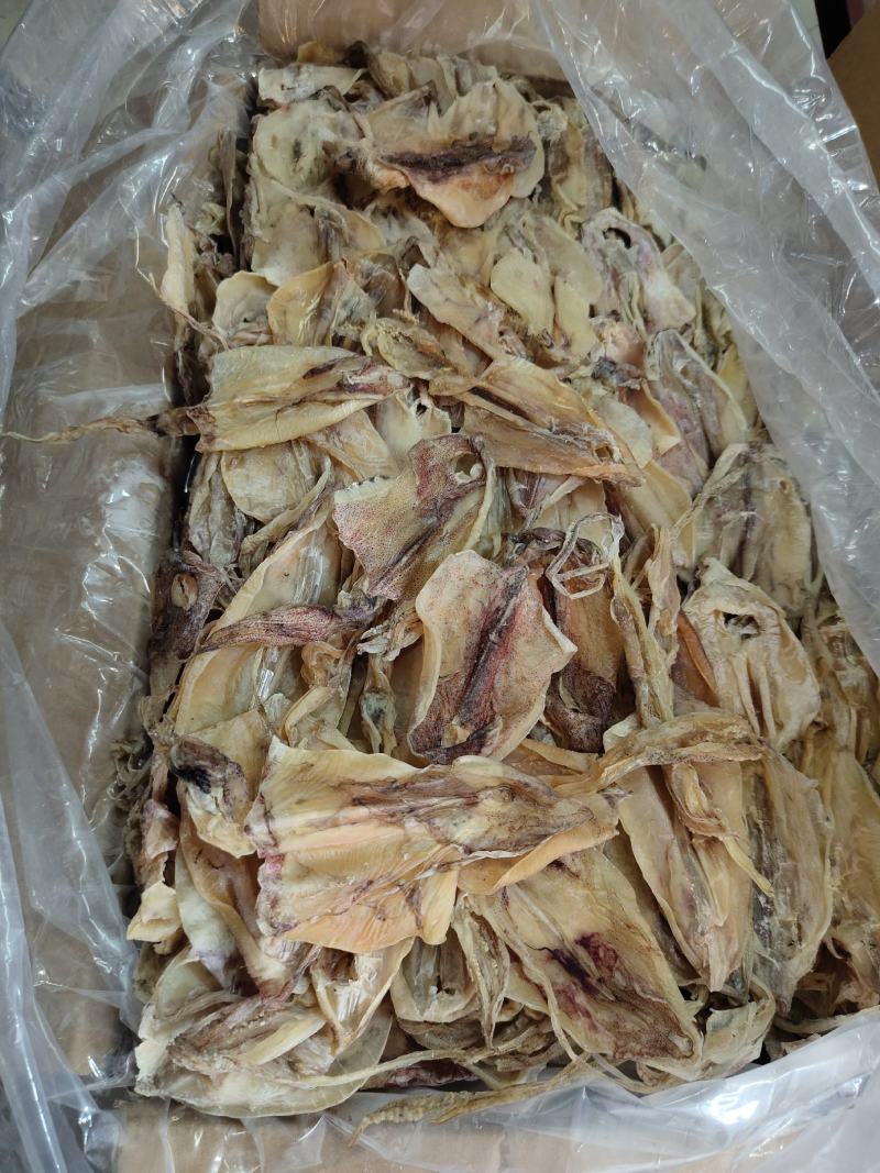 北海华侨鱿鱼仔船上晒的的北海鱿鱼中小尤无添加淡干
