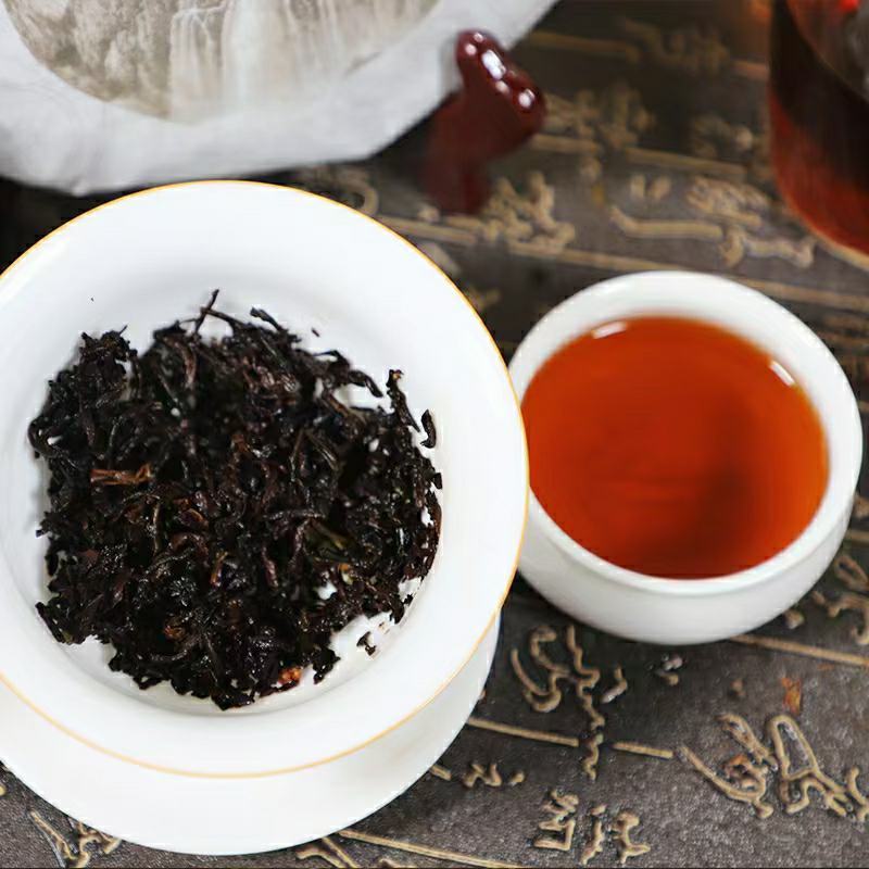 2018年古树料发酵布朗高山普洱茶熟茶357g