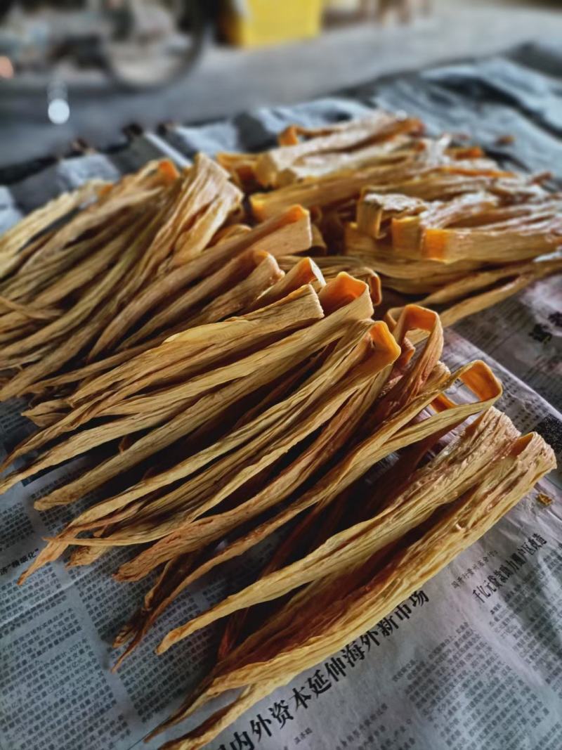 广西桂林市平乐县纯黄豆制作腐竹斋菜铁锅腐竹