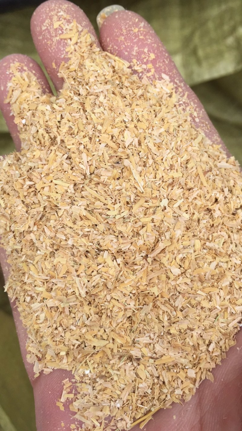 1.2统糠稻壳粉统糠规格适用猪鸡鸭牛饲料土壤培育等