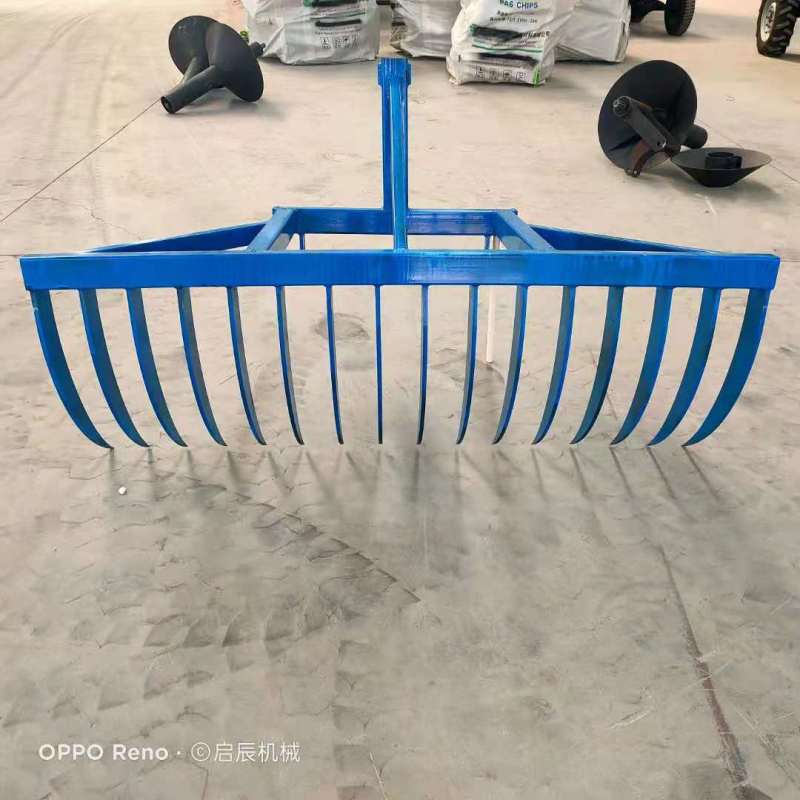 厂家直供铁齿搂膜机四轮带的搂草机