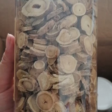 野生黄芪大量批发已切片