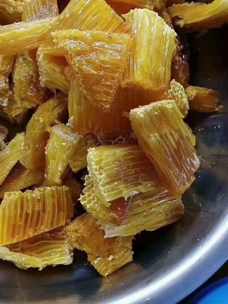 云南原始森林野生蜂蜜