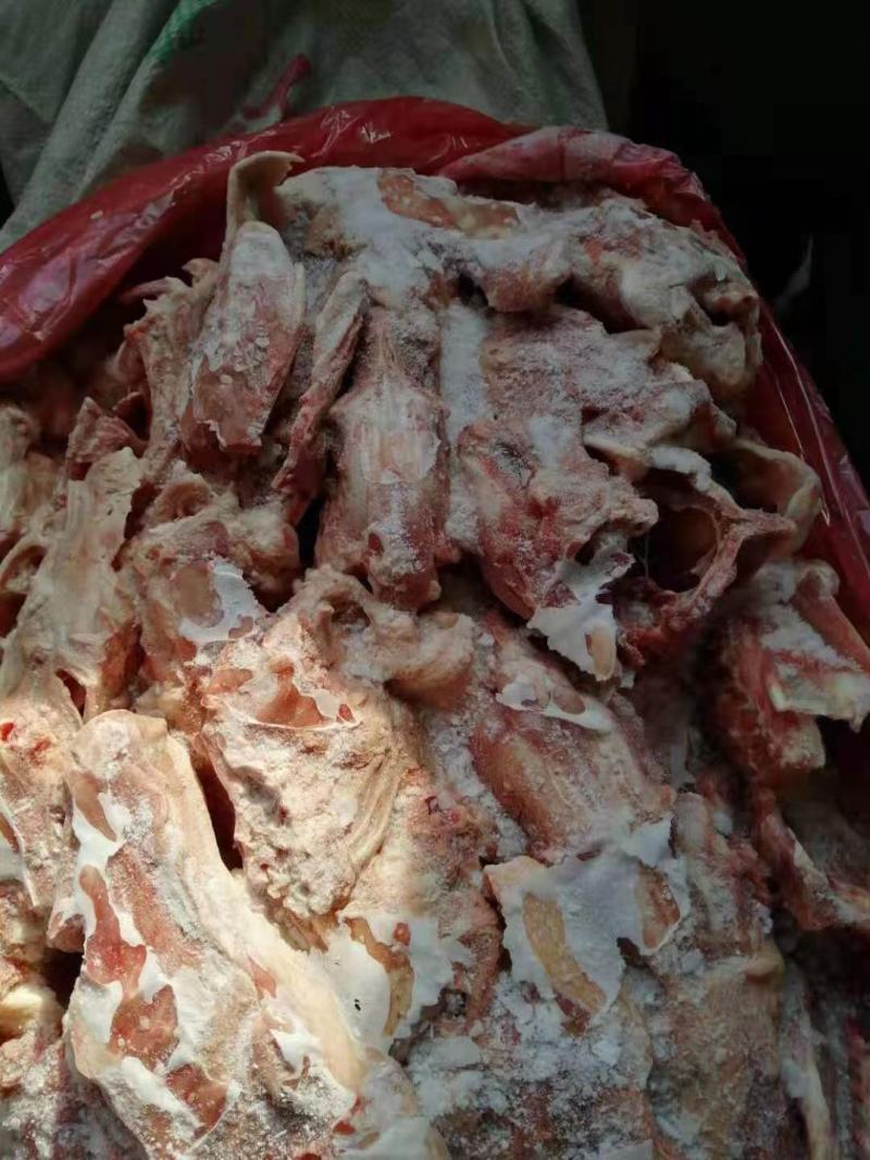 鸭半壳鸭分割适合价格厂，鸭壳饲料用品鸭架子
