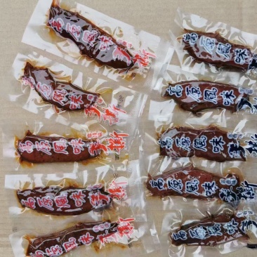 高原鸭手撕肉味道巴适麻辣五香两种地摊展销热销产品