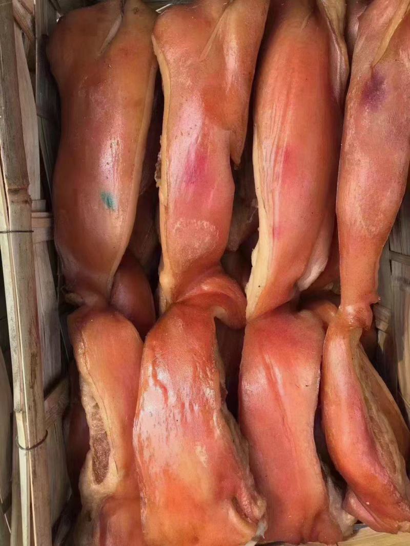 带骨腊肉颜色好干度好没打水好货地摊热卖