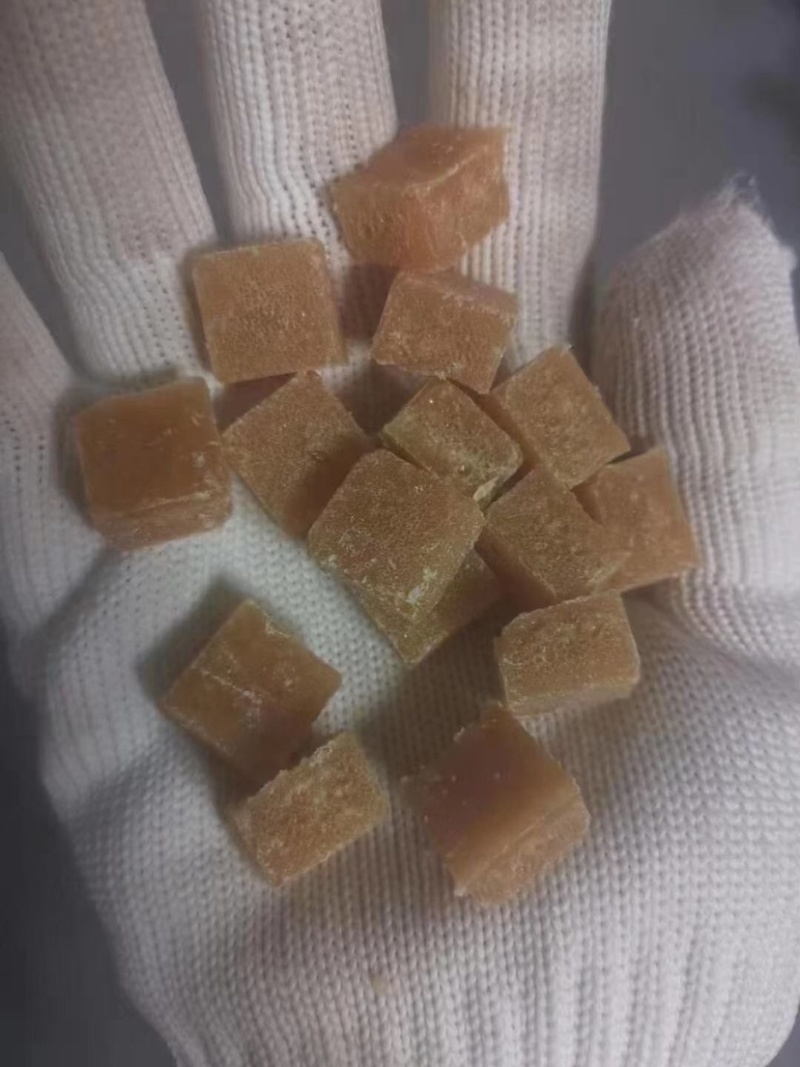 梨膏糖散装颗粒。板块。独立带包装一首货源地摊展会一手货