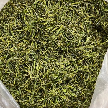 江山高山茶叶，各个档次都有，龙井，毛峰，绿牡丹，白茶