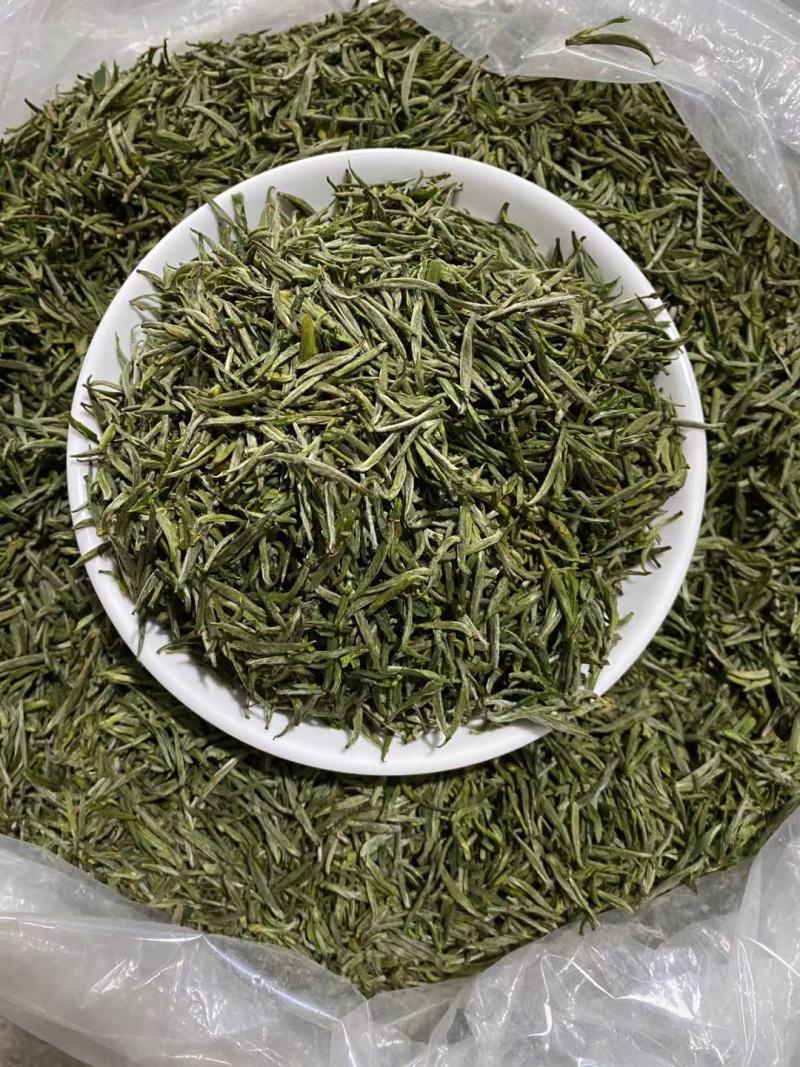 江山高山茶叶，各个档次都有，龙井，毛峰，绿牡丹，白茶