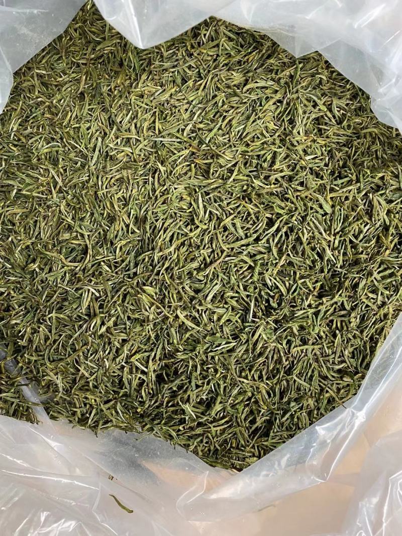 江山高山茶叶，各个档次都有，龙井，毛峰，绿牡丹，白茶