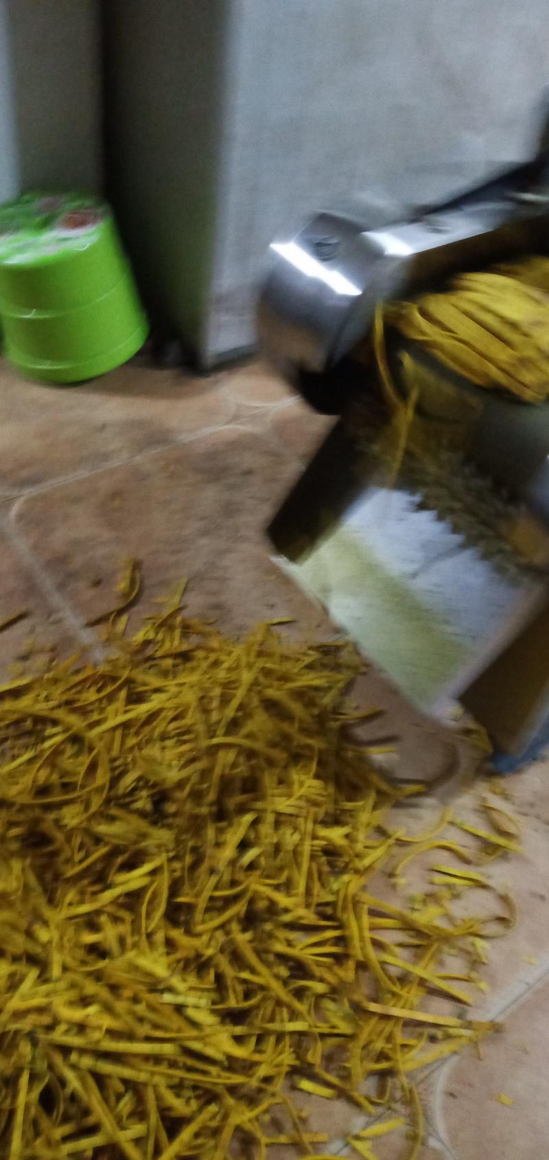 四川汶川水磨，精品黄柏丝，全是土黄柏，0.8宽丝，需要老
