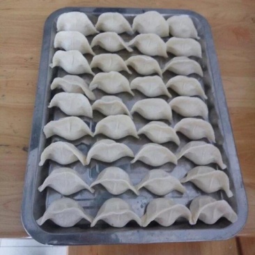 水饺，晶莹剔透非常好吃牛肉馅的