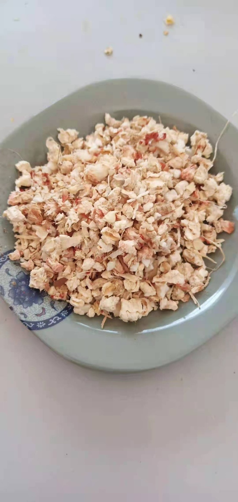 大量供应优质玉米芯颗粒，适用于各类食用种植，品质保证！
