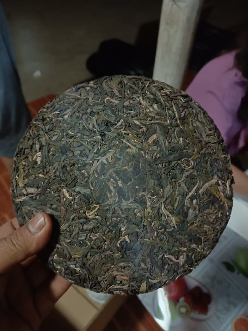 无量山古树普洱茶，茶饼可定制