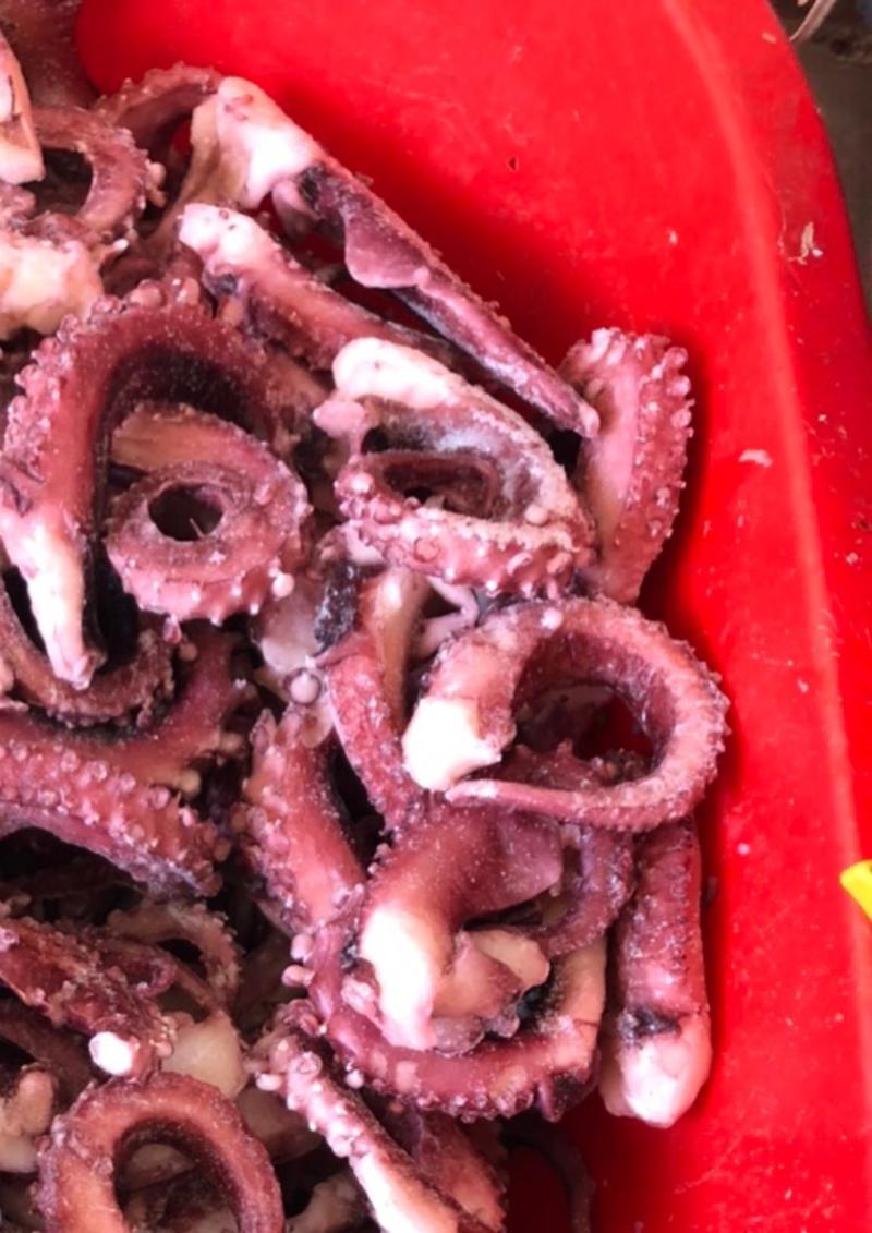 江苏章鱼批发脆口鱿鱼须新鲜海鲜冷冻生鲜超大章鱼须海鲜水产