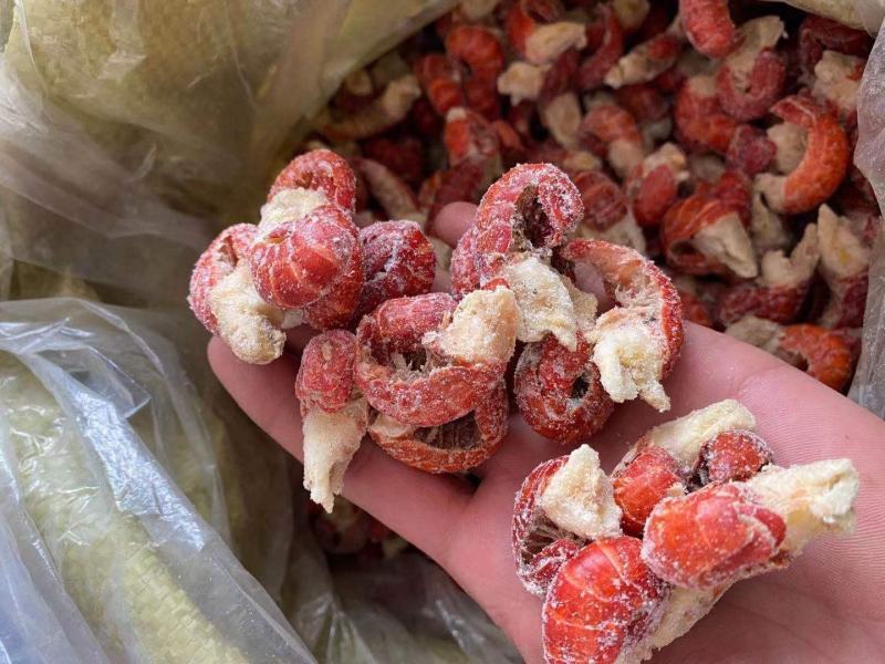 无冰衣龙虾尾，虾尾肉质饱满，质量有保证龙虾球