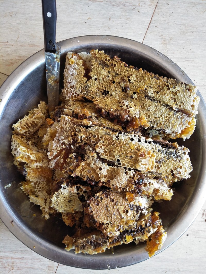 农家土蜂蜜瓶装蜂蜜正宗纯正百花蜜原汁原味自产自销房前屋