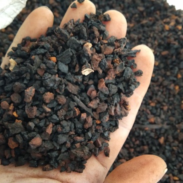 黑油黑金颗粒，质量上乘，价格优势