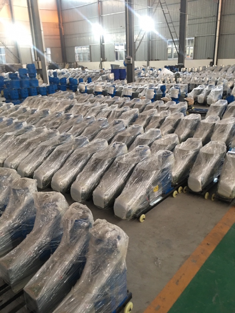 升级版3.5吨铡草揉丝机出料长短可以调节