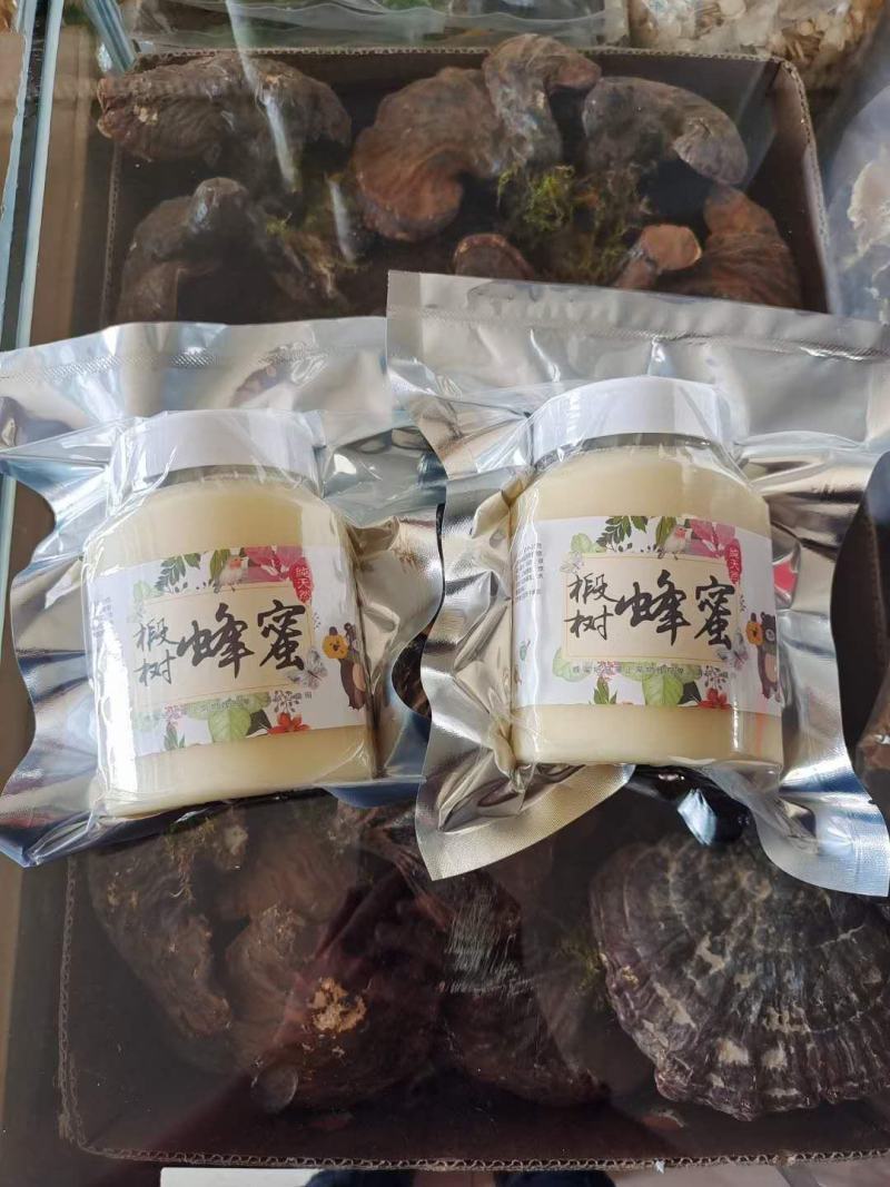 长白山椴树蜂蜜，瓶装蜂蜜。农家好蜂蜜，味美价廉，营养丰富
