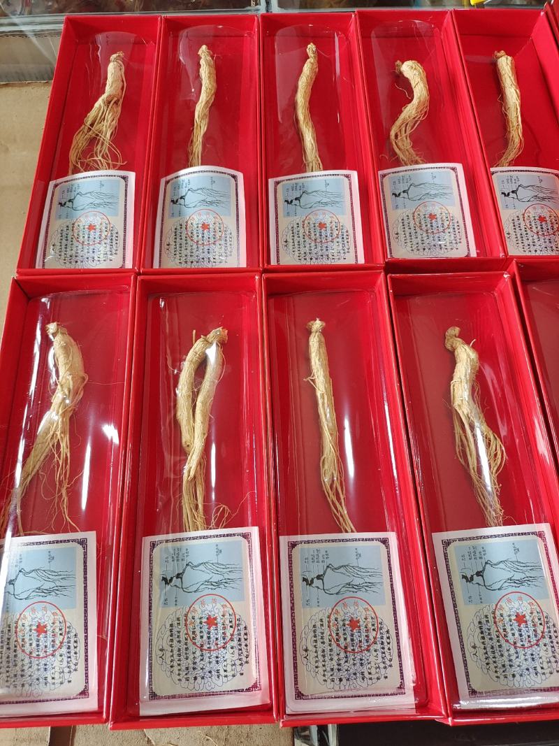 人参单支小礼盒，产地发货，规格可定制，价格优势，量大来