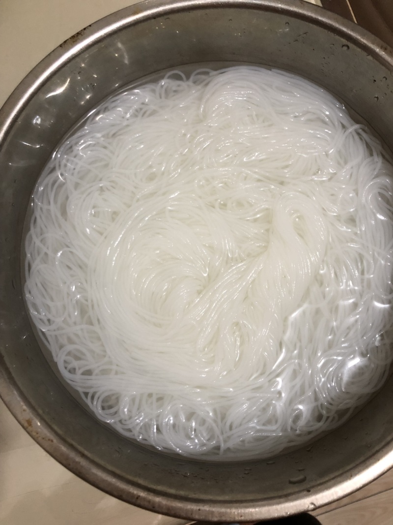 正宗宝鸡豌豆粉丝50把一件跑江湖地摊热卖