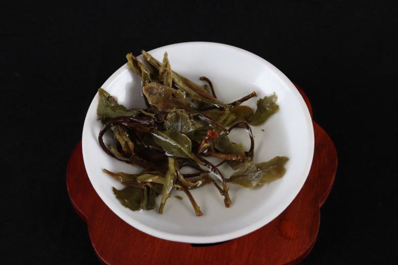 福鼎白茶2019年二级荒野牡丹饼300克