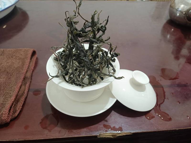 云南保山纯手工制作古树茶