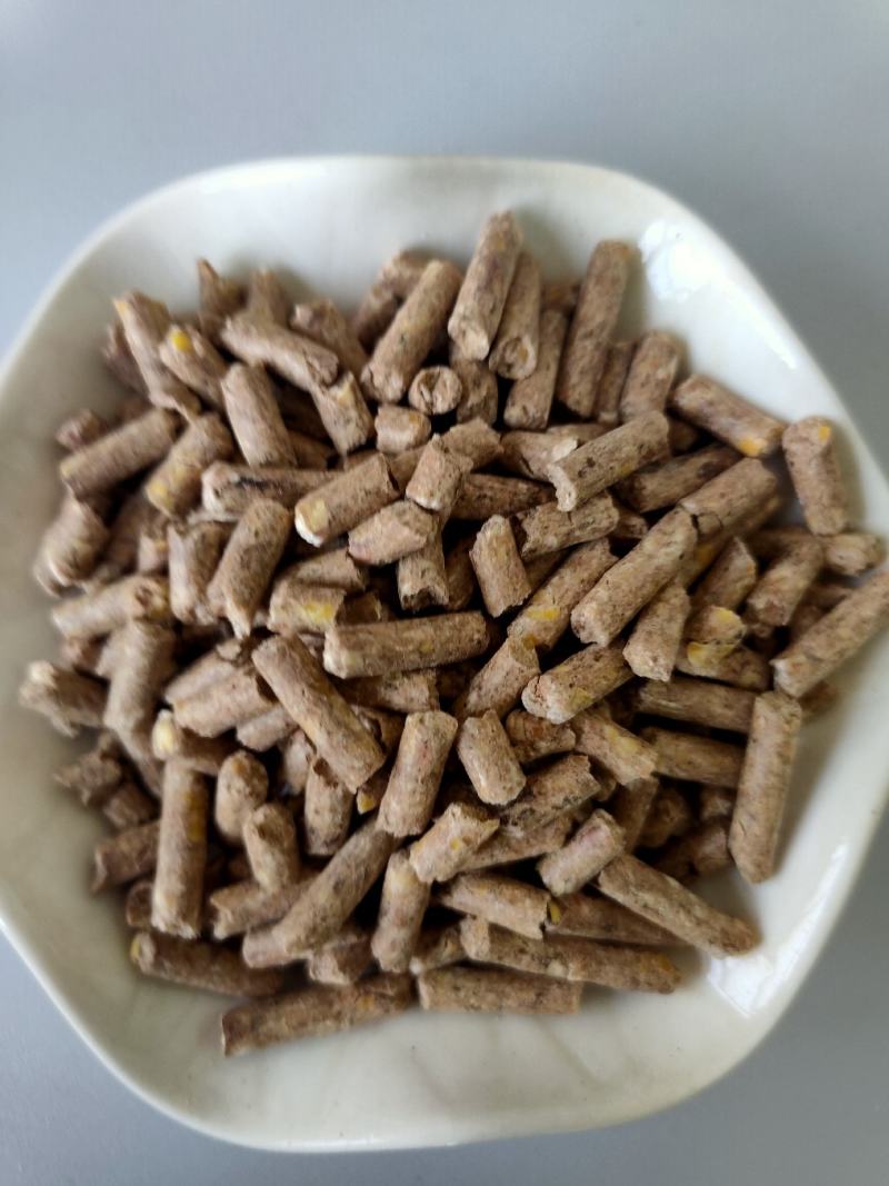 牛羊马好饲料草料颗粒，营养好，好吸收，厂家发货，量大从优