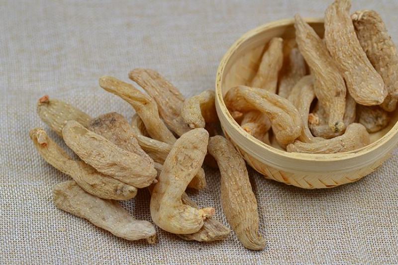 中药材玻璃碴天麻无硫昭通天麻可打粉天麻粉天麻量大从优