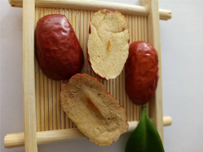 电商优选大卖若羌灰枣干枣片无添加，货源充足