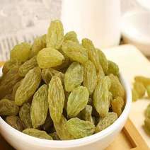新疆葡萄干绿宝石葡萄干厂家直供一手货源物美价廉
