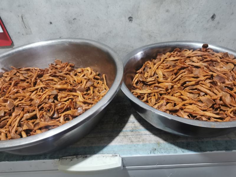鸭胃管全熟，麻辣脆，