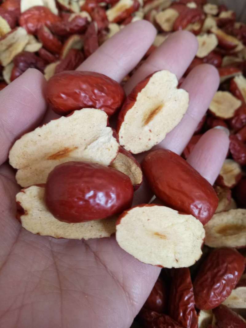 新疆红枣片灰枣片酥脆香甜厂家直供规格全货源充足