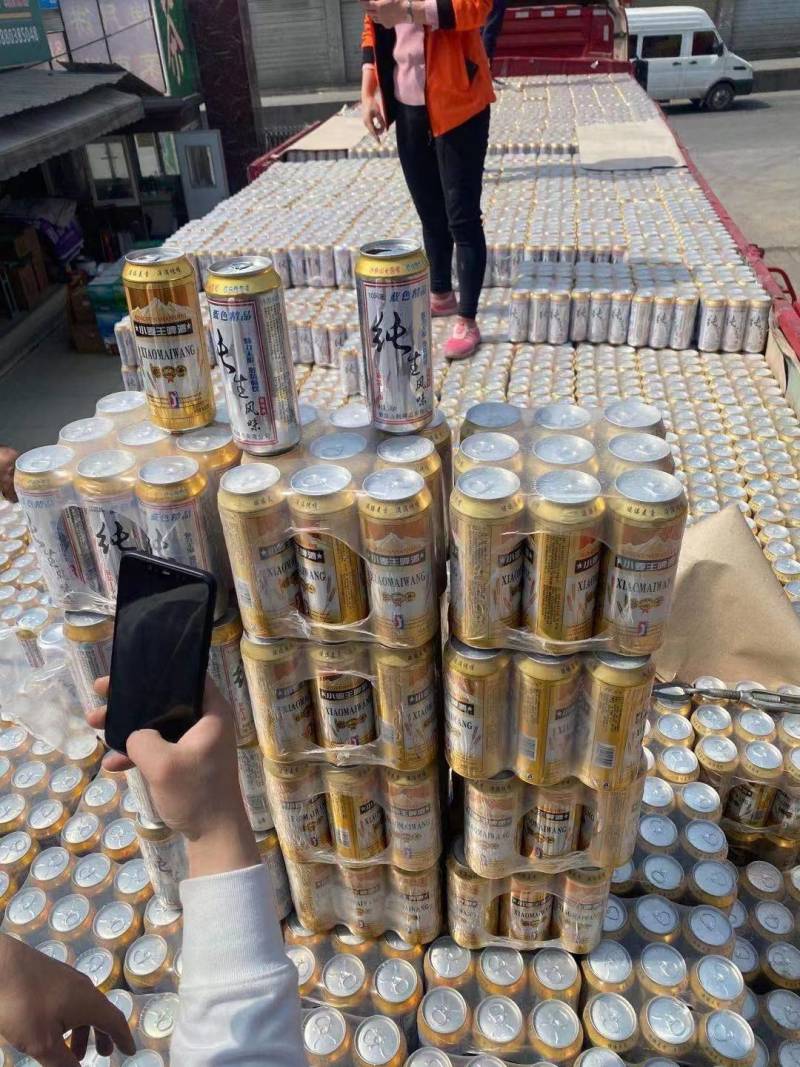 啤酒山东青岛纯生啤酒地摊早市热销产品量大从优
