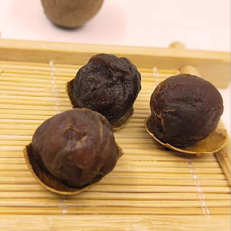 优质桂圆干龙眼干厂家一手货源大量现货规格全，货源充足。