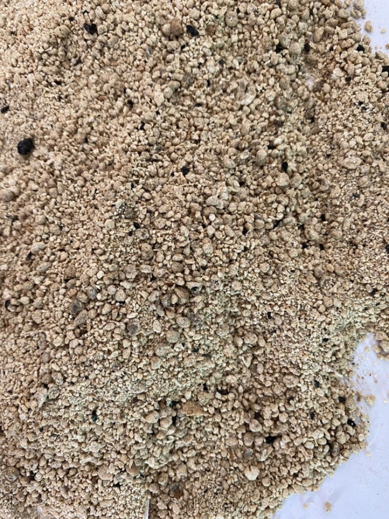 大量供应优质豆腐渣干豆腐渣适用于鸡鸭鹅等。