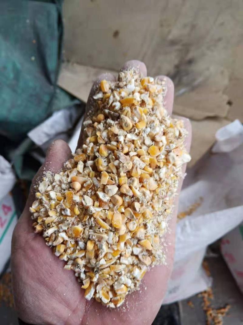 碎玉米下脚料，猪牛羊鸡鸭鹅养殖饲料添加，厂家发货量大优惠