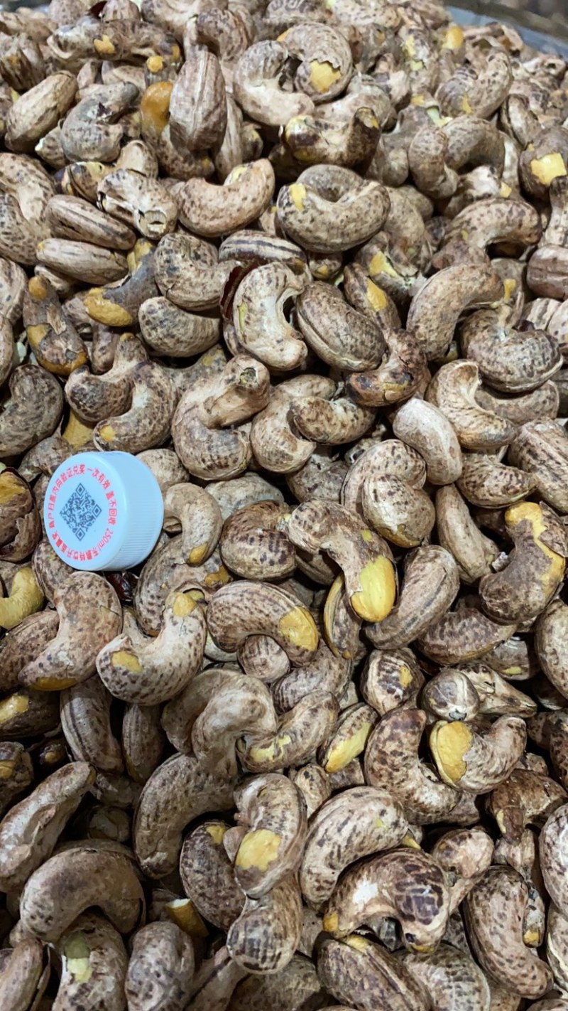 新货越南工厂一手货源带皮盐焗紫皮腰果现货批发支持定做