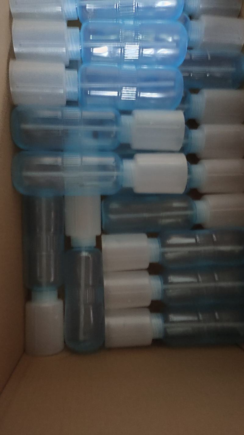 猕猴桃寝果器，硅胶制作，结实耐用，使用方法简洁。