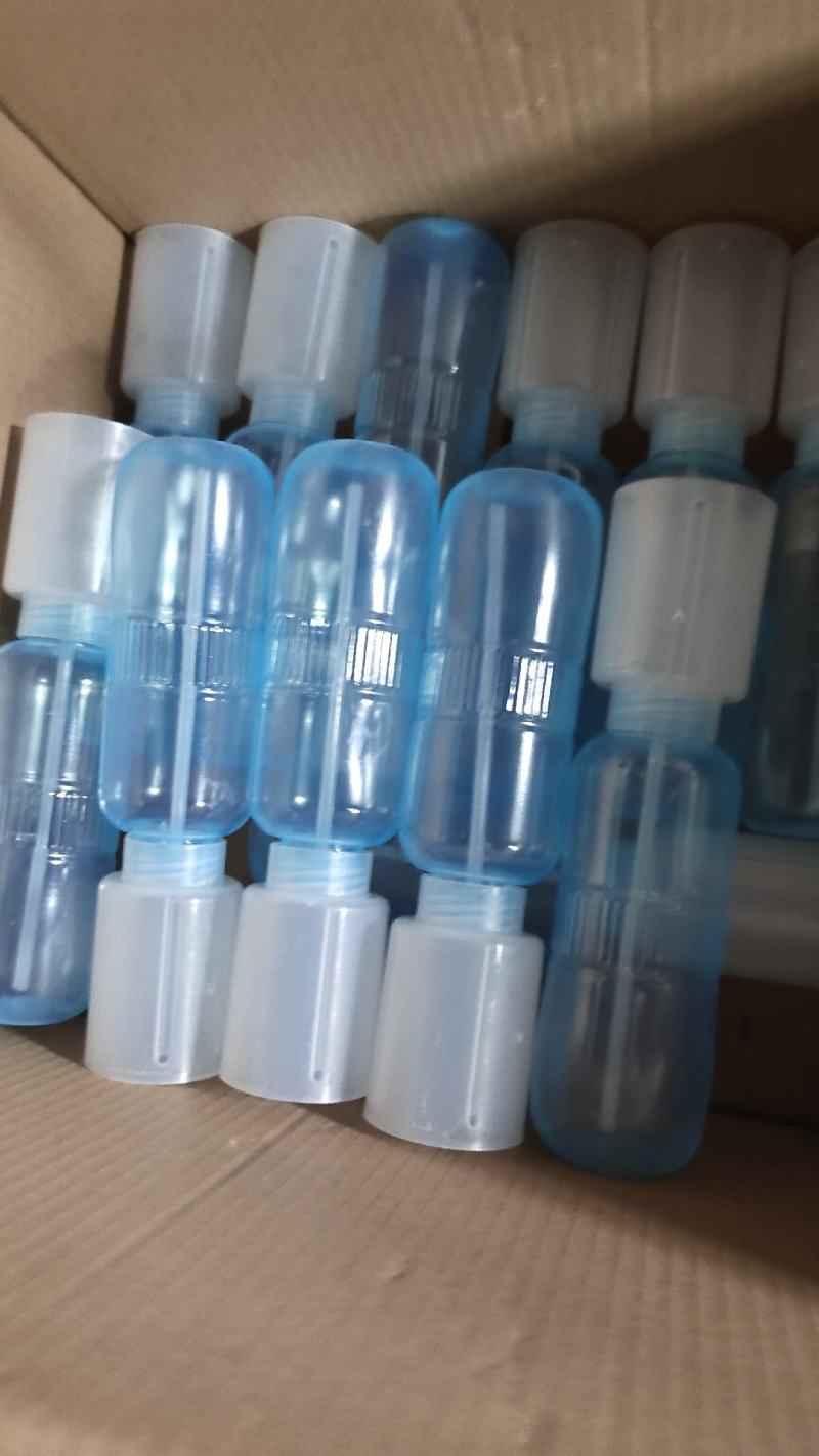 猕猴桃寝果器，硅胶制作，结实耐用，使用方法简洁。