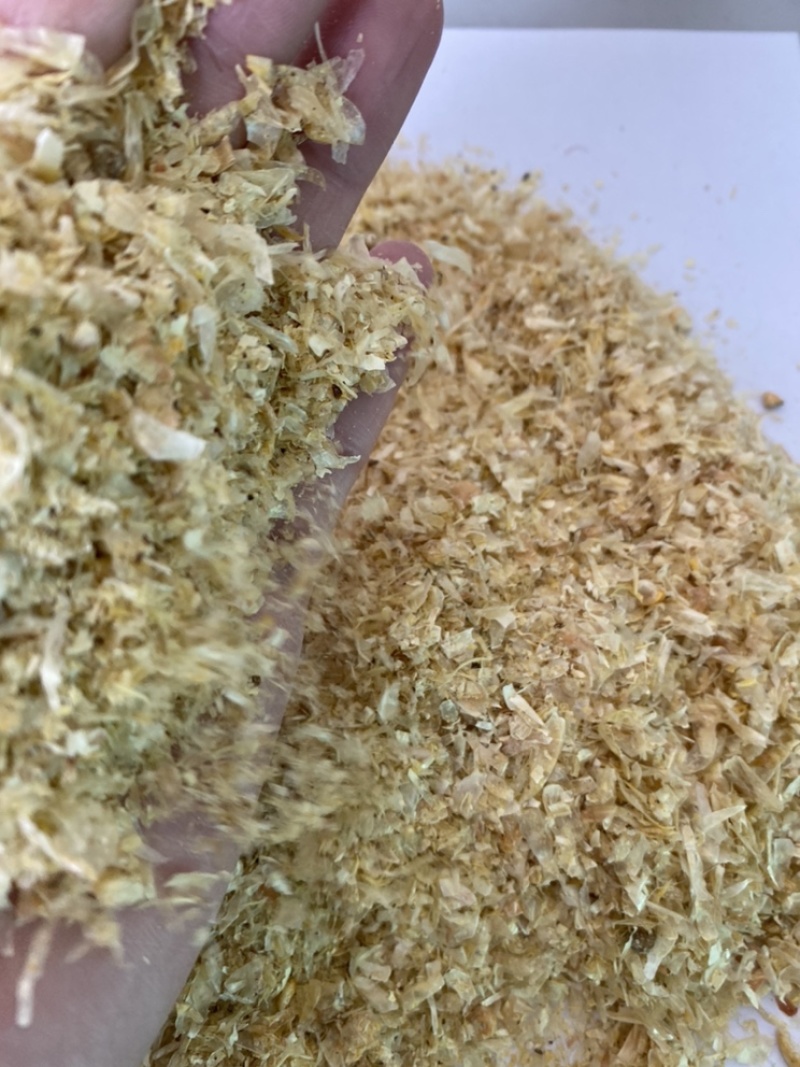 厂家直供优质干玉米皮，保质保量，量大优惠，欢迎选购。